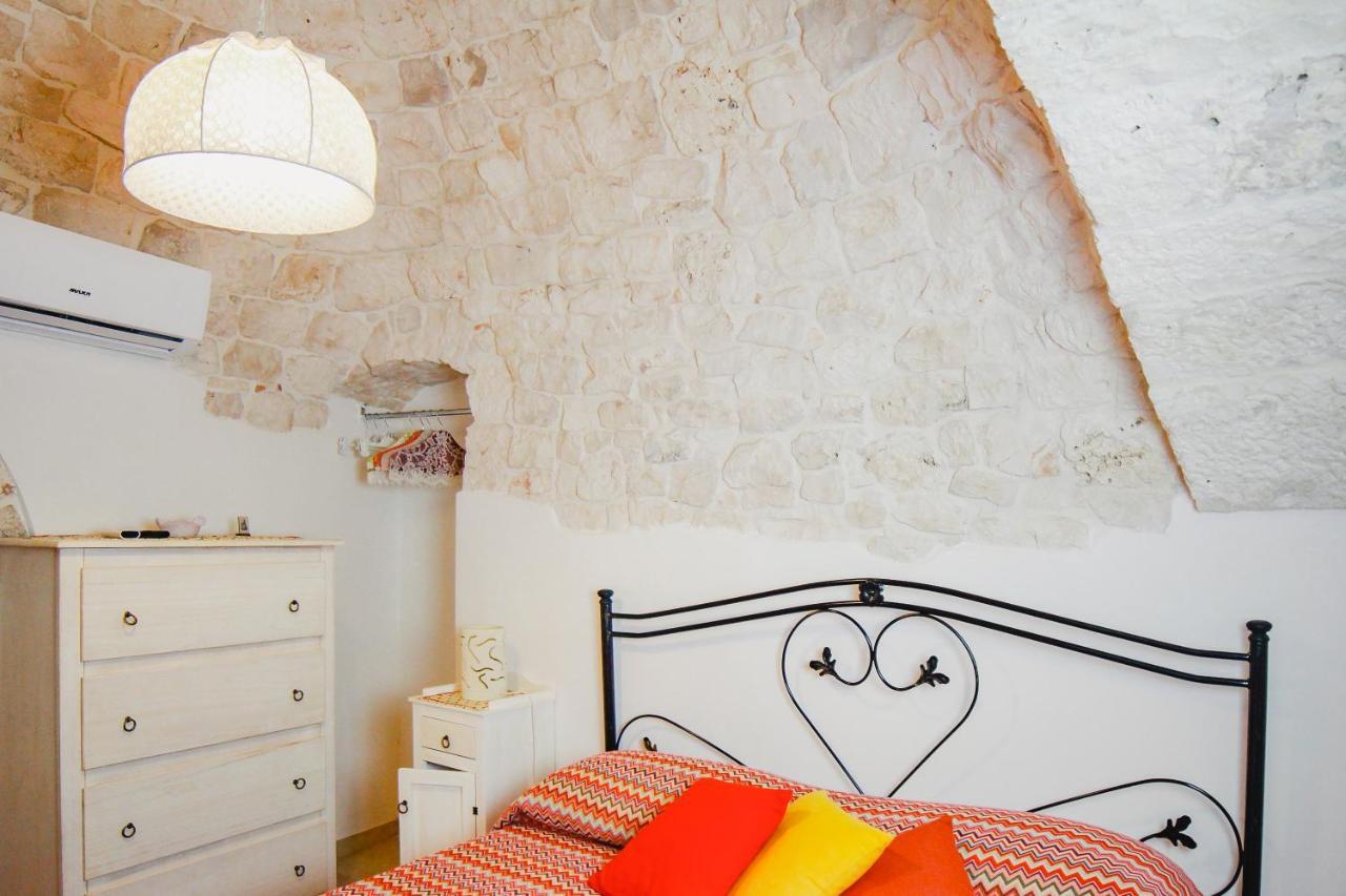 Villa Trulli Borgo Lamie à Locorotondo Extérieur photo